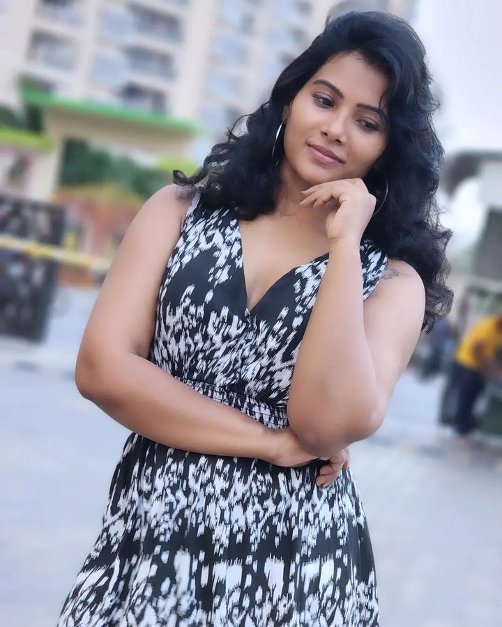 Dhivya Duraisamy