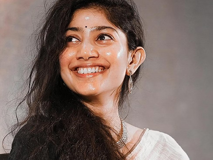 Sai Pallavi Gulshan Devaiah