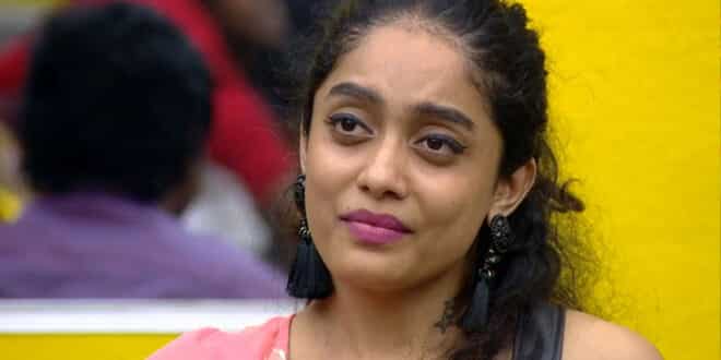 biggboss-abhirami-clicks (1)