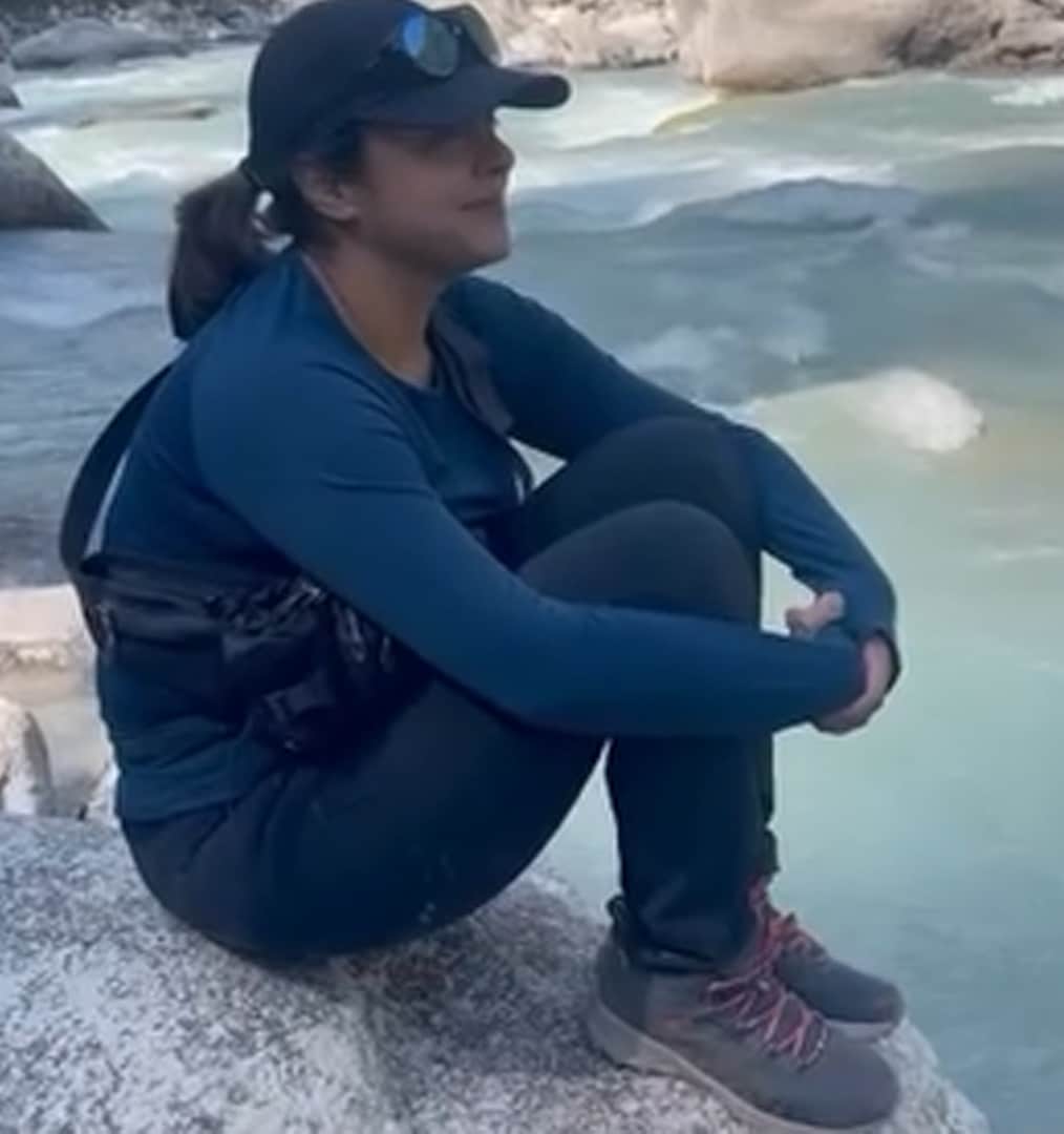 jyothika nepal trip